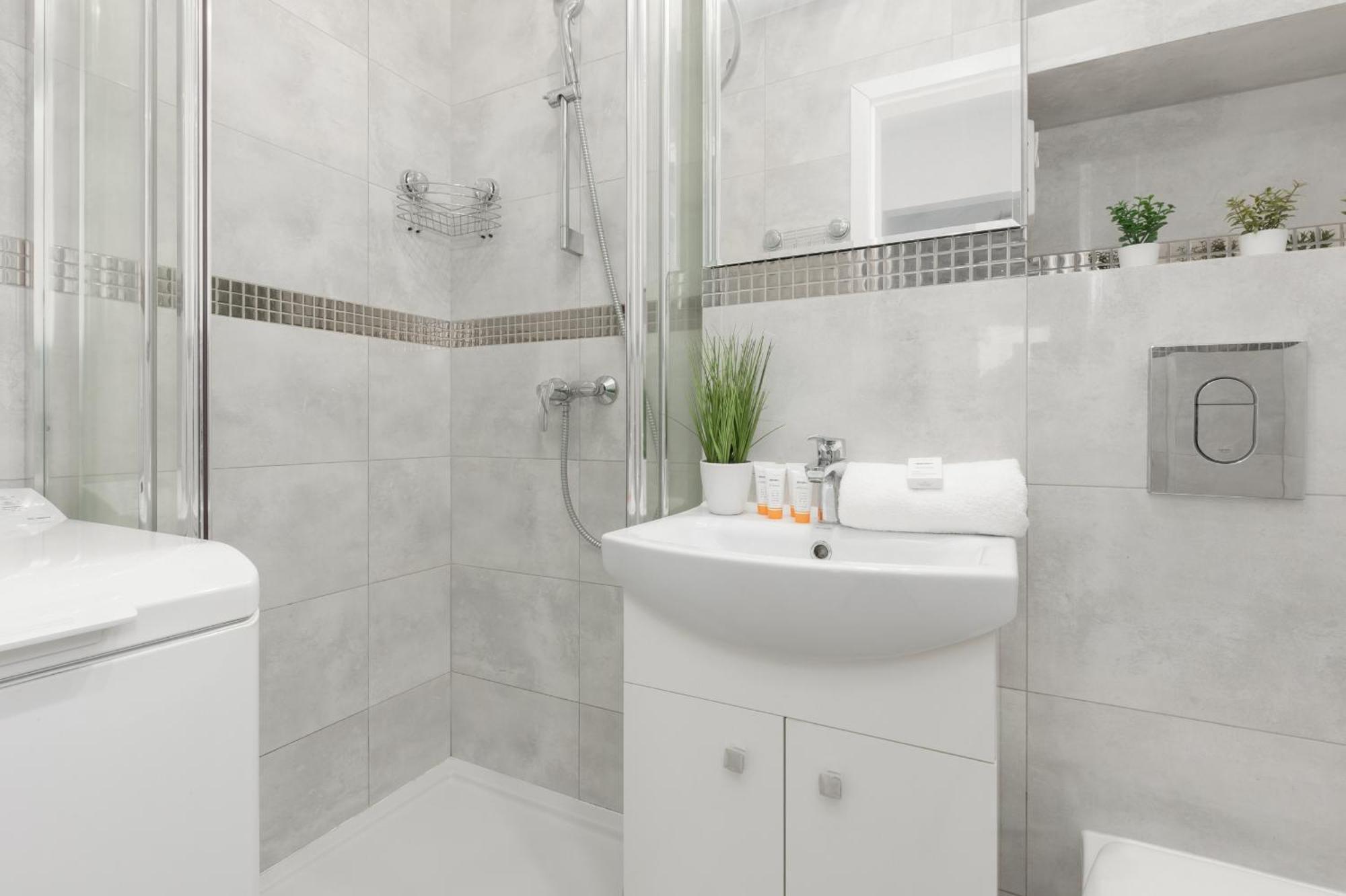 Appartement Center Chmielna 100 *